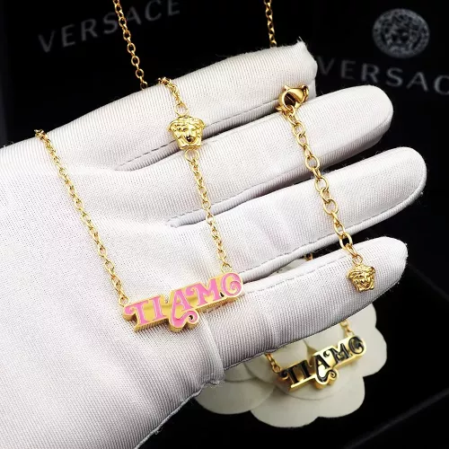 Cheap Versace Necklaces #1290888 Replica Wholesale [$25.00 USD] [ITEM#1290888] on Replica Versace Necklaces