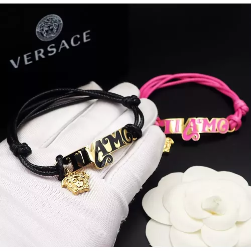 Cheap Versace Bracelets #1290988 Replica Wholesale [$25.00 USD] [ITEM#1290988] on Replica Versace Bracelets