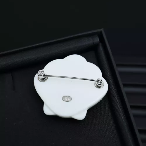 Cheap Chanel Brooches For Women #1291152 Replica Wholesale [$27.00 USD] [ITEM#1291152] on Replica Chanel Brooches