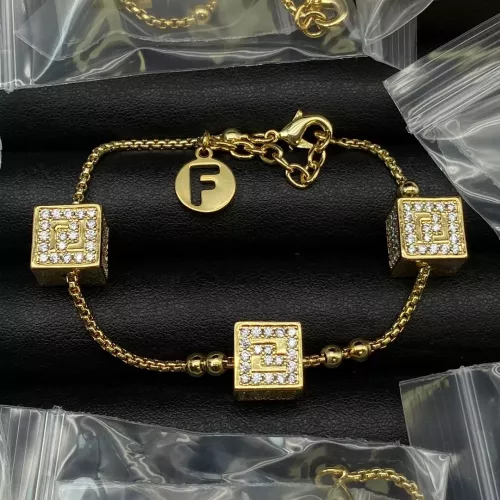 Fendi Bracelets #1291550