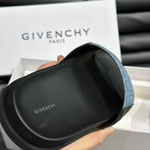 Cheap Givenchy Slippers For Men #1291678 Replica Wholesale [$68.00 USD] [ITEM#1291678] on Replica Givenchy Slippers