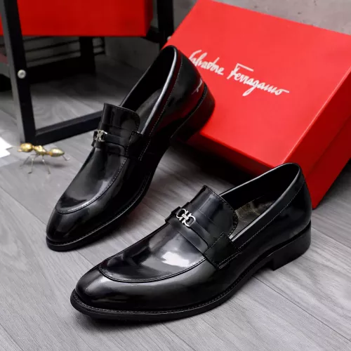 Salvatore Ferragamo Leather Shoes For Men #1291944