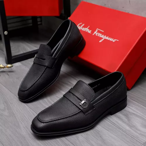 Salvatore Ferragamo Leather Shoes For Men #1292112