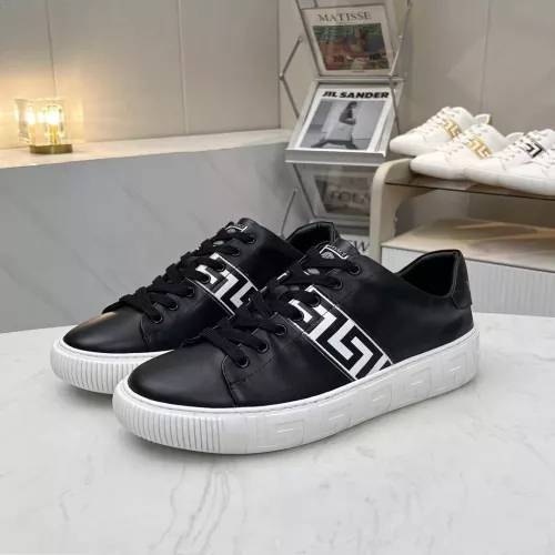 Versace Casual Shoes For Men #1292149