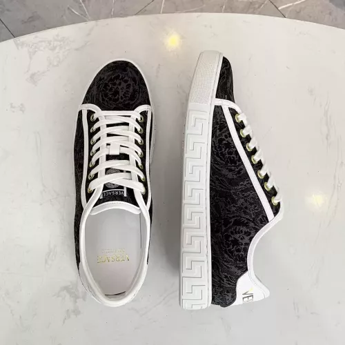 Cheap Versace Casual Shoes For Men #1292153 Replica Wholesale [$92.00 USD] [ITEM#1292153] on Replica Versace Casual Shoes