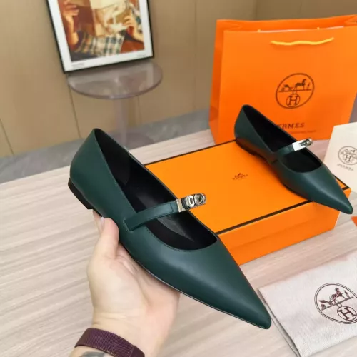 Cheap Hermes Flat Shoes For Women #1293090 Replica Wholesale [$102.00 USD] [ITEM#1293090] on Replica Hermes Flat Shoes