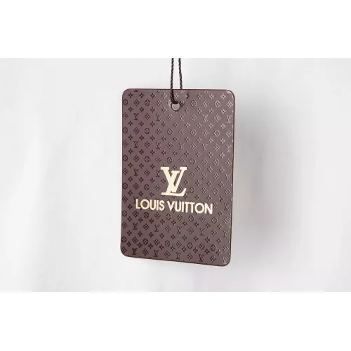 Cheap Louis Vuitton LV T-Shirts Short Sleeved For Men #1293853 Replica Wholesale [$27.00 USD] [ITEM#1293853] on Replica Louis Vuitton LV T-Shirts