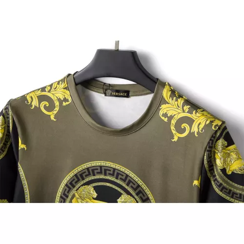 Cheap Versace T-Shirts Short Sleeved For Men #1293866 Replica Wholesale [$25.00 USD] [ITEM#1293866] on Replica Versace T-Shirts