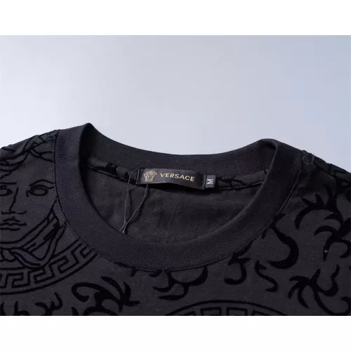 Cheap Versace T-Shirts Short Sleeved For Men #1294449 Replica Wholesale [$25.00 USD] [ITEM#1294449] on Replica Versace T-Shirts