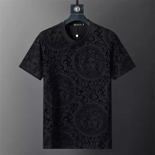 Cheap Versace Tracksuits Short Sleeved For Men #1294472 Replica Wholesale [$42.00 USD] [ITEM#1294472] on Replica Versace Tracksuits