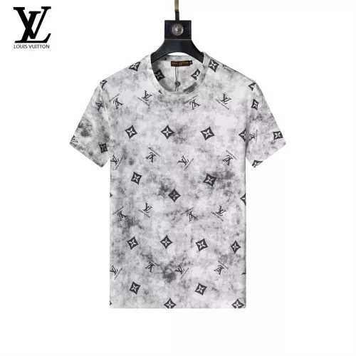 Cheap Louis Vuitton LV Tracksuits Short Sleeved For Men #1294534 Replica Wholesale [$48.00 USD] [ITEM#1294534] on Replica Louis Vuitton LV Tracksuits