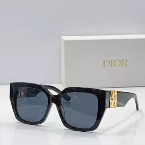 Christian Dior AAA Quality Sunglasses #1294839