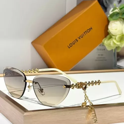 Louis Vuitton AAA Quality Sunglasses #1295162