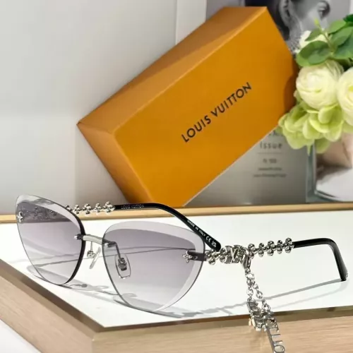 Louis Vuitton AAA Quality Sunglasses #1295163