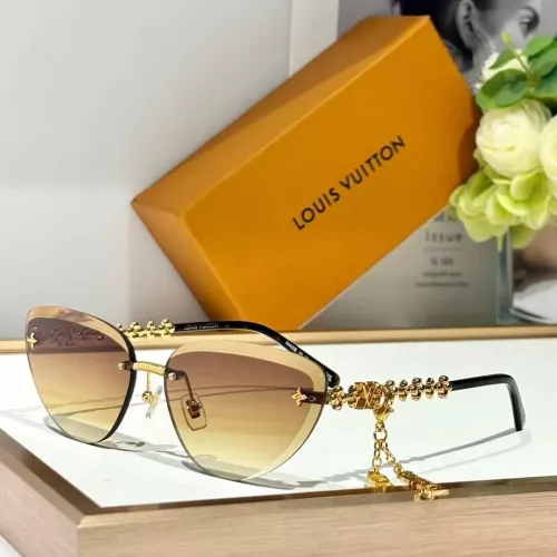 Louis Vuitton AAA Quality Sunglasses #1295165