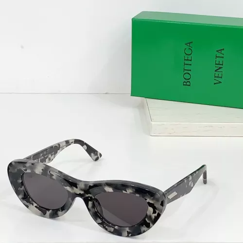 Bottega Veneta AAA Quality Sunglasses #1295541