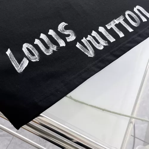 Cheap Louis Vuitton LV T-Shirts Short Sleeved For Men #1295550 Replica Wholesale [$72.00 USD] [ITEM#1295550] on Replica Louis Vuitton LV T-Shirts