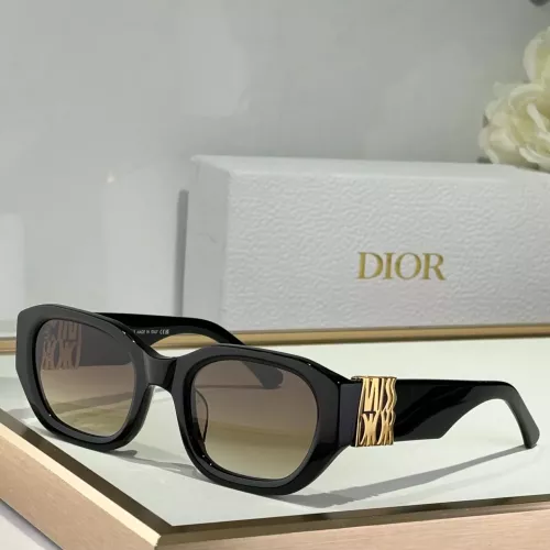 Christian Dior AAA Quality Sunglasses #1295676