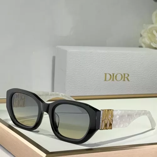 Christian Dior AAA Quality Sunglasses #1295677