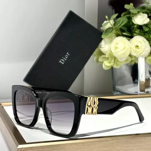 Christian Dior AAA Quality Sunglasses #1295700