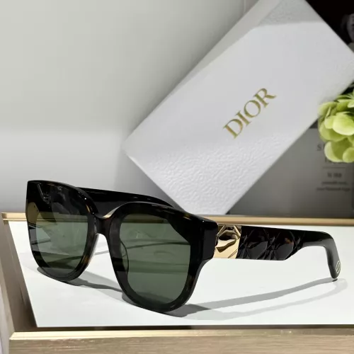 Christian Dior AAA Quality Sunglasses #1295713