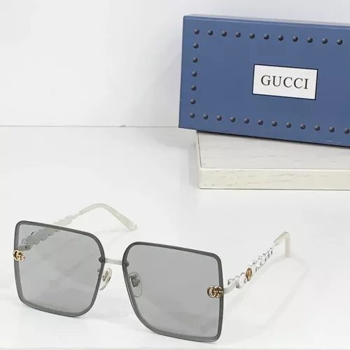 Gucci AAA Quality Sunglasses #1295816