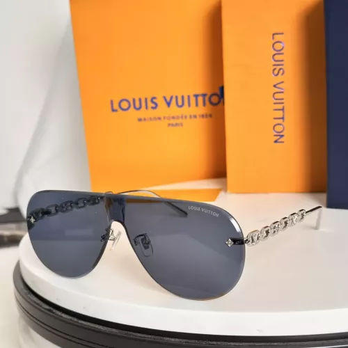 Louis Vuitton AAA Quality Sunglasses #1295881