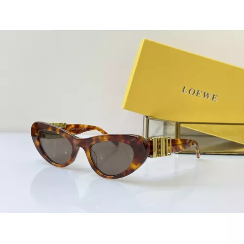 LOEWE AAA Quality Sunglasses #1295895