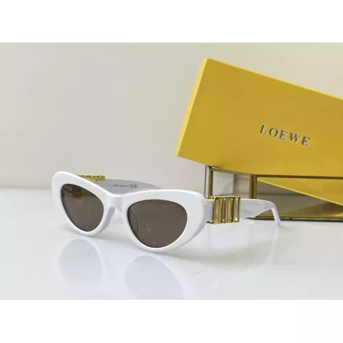 LOEWE AAA Quality Sunglasses #1295898