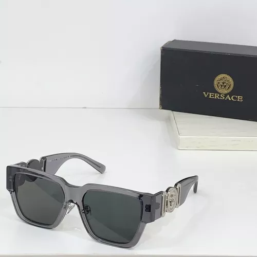 Versace AAA Quality Sunglasses #1296241