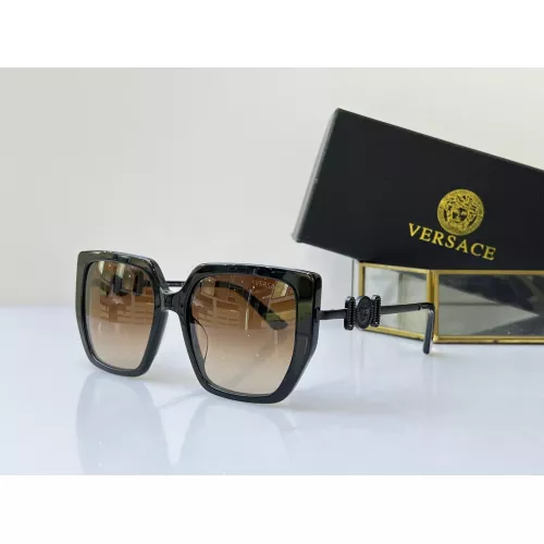 Versace AAA Quality Sunglasses #1296315