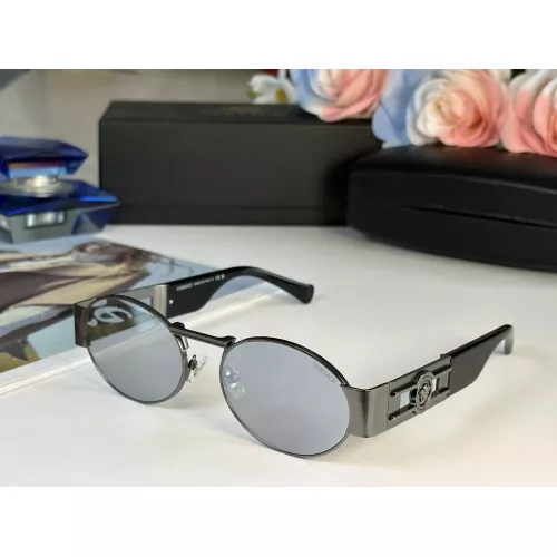 Versace AAA Quality Sunglasses #1296326