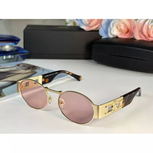 Versace AAA Quality Sunglasses #1296332