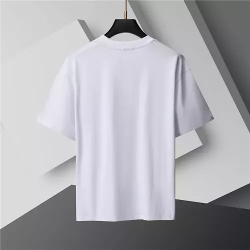 Cheap Versace T-Shirts Short Sleeved For Unisex #1296962 Replica Wholesale [$32.00 USD] [ITEM#1296962] on Replica Versace T-Shirts