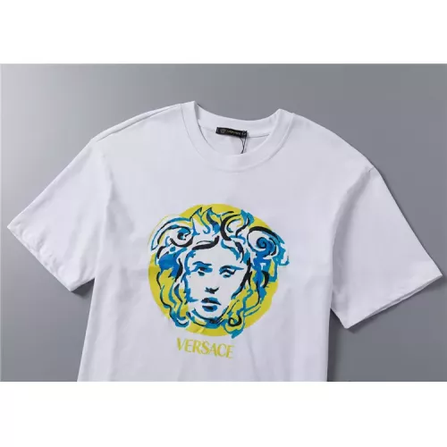 Cheap Versace T-Shirts Short Sleeved For Unisex #1296962 Replica Wholesale [$32.00 USD] [ITEM#1296962] on Replica Versace T-Shirts