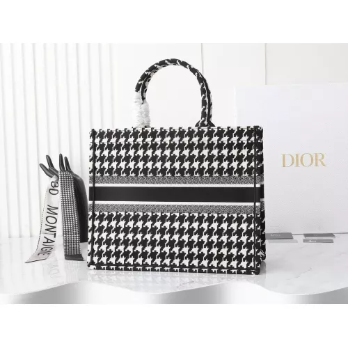 Cheap Christian Dior AAA Quality Tote-Handbags For Women #1297405 Replica Wholesale [$135.00 USD] [ITEM#1297405] on Replica Christian Dior AAA Handbags