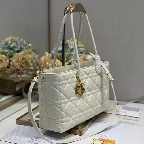 Cheap Christian Dior AAA Quality Shoulder Bags For Women #1297773 Replica Wholesale [$98.00 USD] [ITEM#1297773] on Replica Christian Dior AAA Quality Shoulder Bags