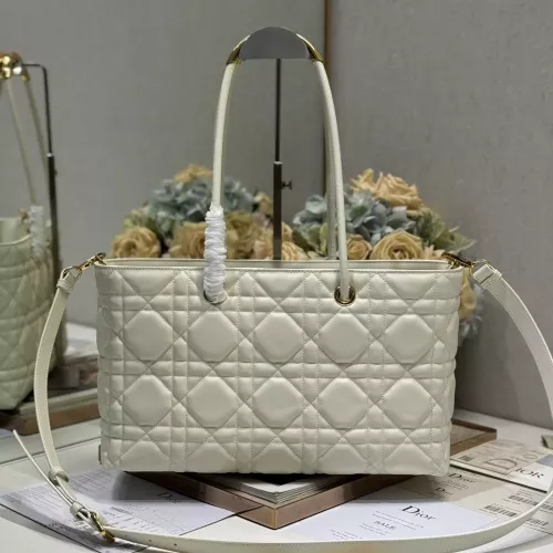 Cheap Christian Dior AAA Quality Shoulder Bags For Women #1297773 Replica Wholesale [$98.00 USD] [ITEM#1297773] on Replica Christian Dior AAA Quality Shoulder Bags