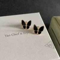 Cheap Van Cleef &amp; Arpels Earrings For Women #1290991 Replica Wholesale [$32.00 USD] [ITEM#1290991] on Replica Van Cleef &amp; Arpels Earrings