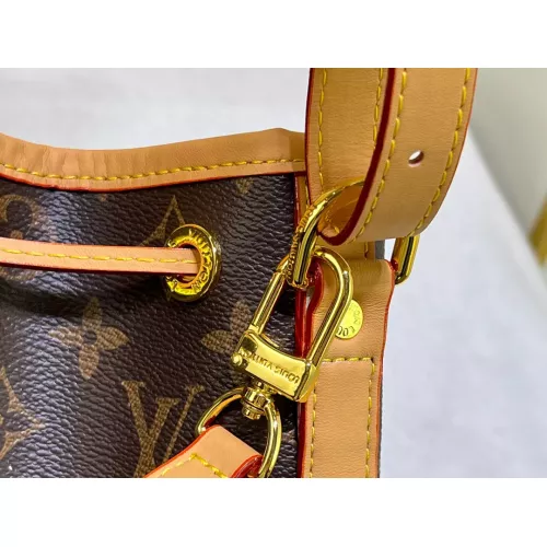 Cheap Louis Vuitton AAA Quality Messenger Bags For Women #1298556 Replica Wholesale [$68.00 USD] [ITEM#1298556] on Replica Louis Vuitton AAA Quality Messenger Bags