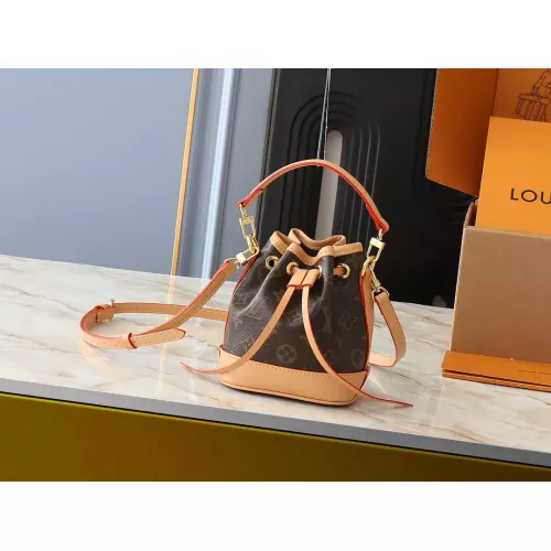 Louis Vuitton Messenger Bags For Women #1298709