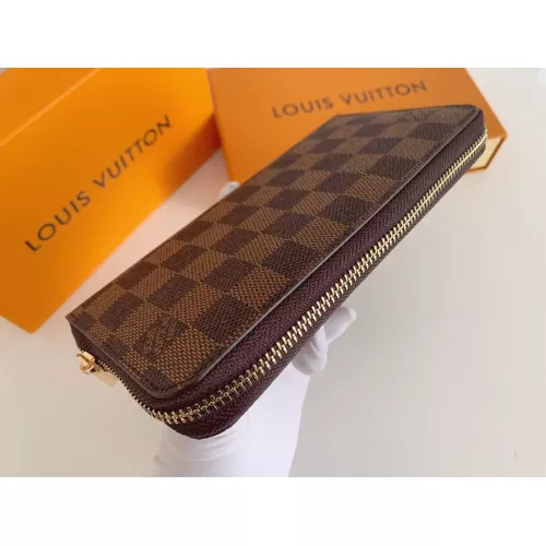 Cheap Louis Vuitton LV Wallets In Red #1298804 Replica Wholesale [$29.00 USD] [ITEM#1298804] on Replica Louis Vuitton LV Wallets