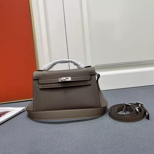 Hermes AAA Quality Messenger Bags For Women #1299547