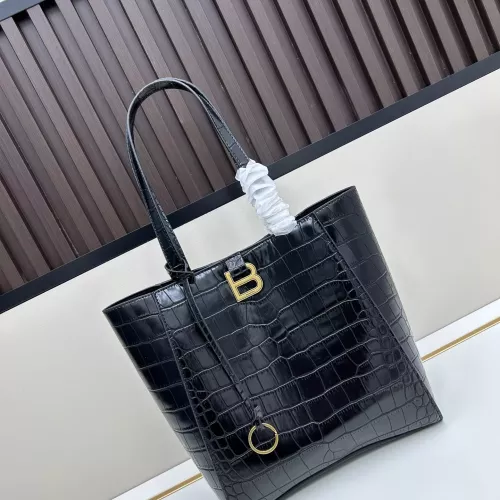 Balenciaga AAA Quality Shoulder Bags For Women #1299607