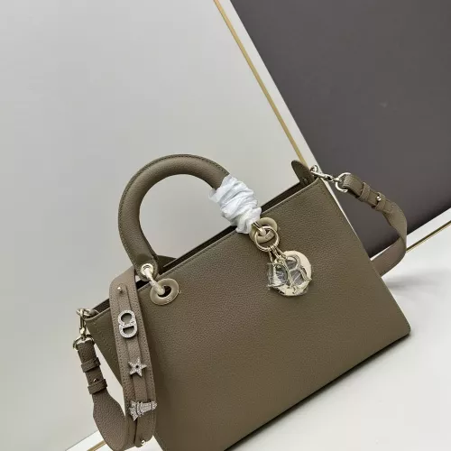 Christian Dior AAA Quality Handbags For Women #1299810