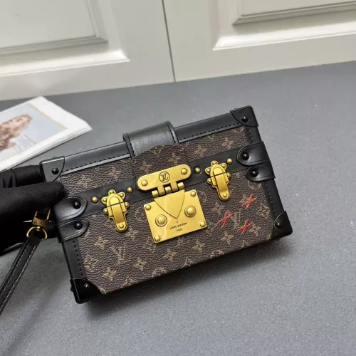 Cheap Louis Vuitton AAA Quality Messenger Bags For Women #1299892 Replica Wholesale [$82.00 USD] [ITEM#1299892] on Replica Louis Vuitton AAA Quality Messenger Bags