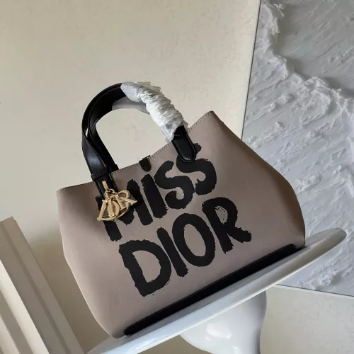 Christian Dior AAA Quality Handbags For Women #1299993