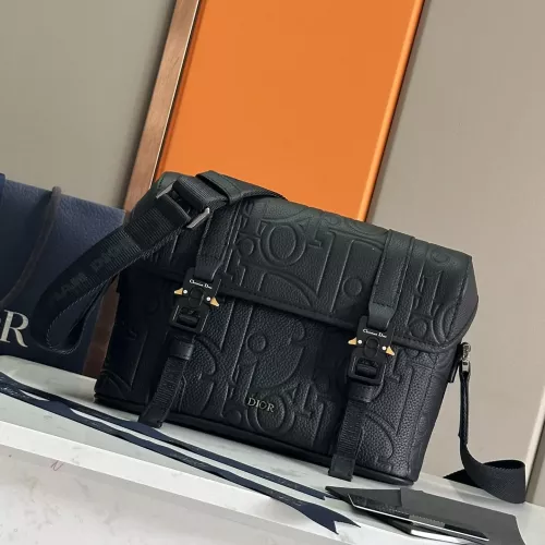 Christian Dior AAA Man Messenger Bags #1300458