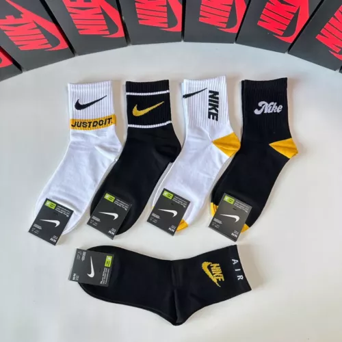 Cheap Nike Socks #1300586 Replica Wholesale [$29.00 USD] [ITEM#1300586] on Replica Nike Socks