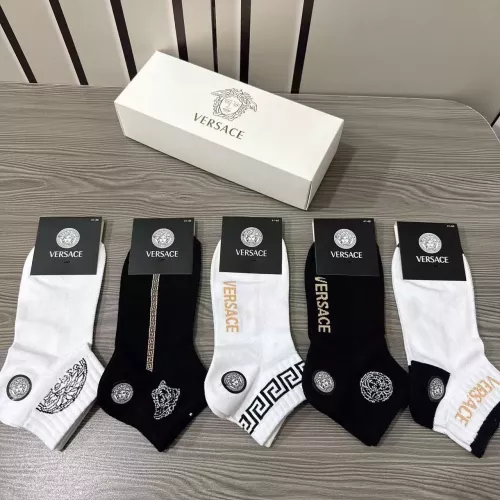 Cheap Versace Socks #1300601 Replica Wholesale [$25.00 USD] [ITEM#1300601] on Replica Versace Socks